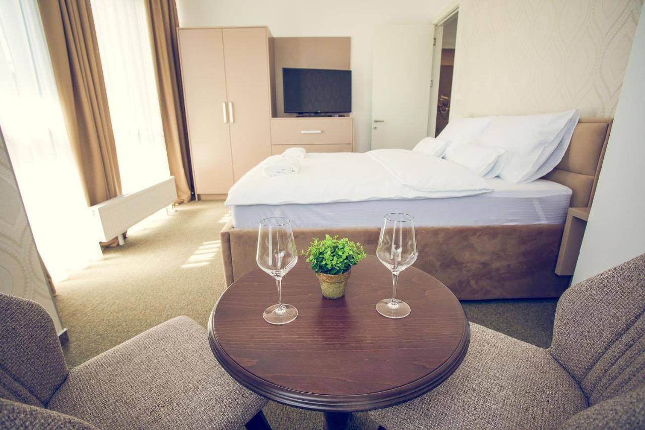 Apartmani Sl Luxury Banja Luka Kültér fotó